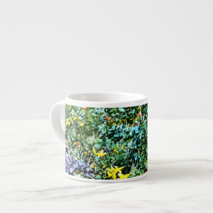 Xícara De Espresso Cama de flor no jardim de Monet