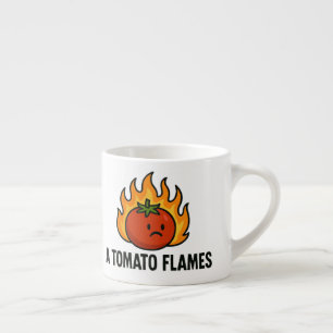 Xícara De Espresso chamas de tomate