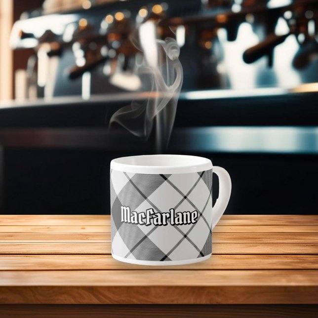 Xícara De Espresso Clan MacFarlane Black and White Tartan (Criador carregado)
