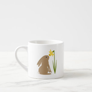 Xícara De Espresso Coelho Coelho da Páscoa e flor de Daffodilo