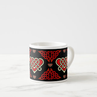 Xícara De Espresso Coração trançado celta da Escócia/vermelho/branco,
