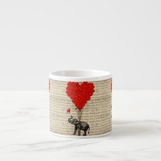 Xícara De Espresso Elefante e balões dados forma coração (Frente)