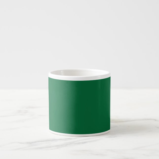 Xícara De Espresso Eleve seu design da Web com um plano de fundo verd (Frente)
