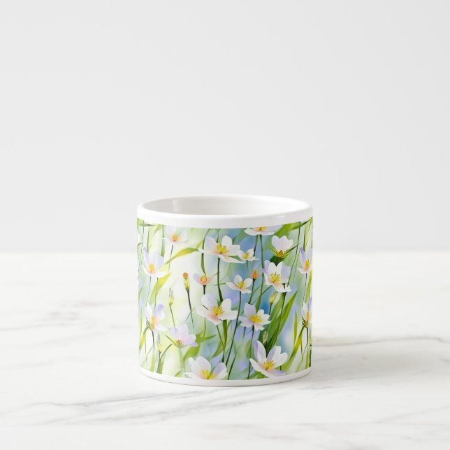 Xícara De Espresso Floral Suave Flor de Primavera  (Frente)