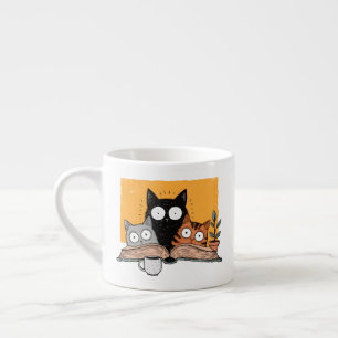 Xícara De Espresso Ilustração de gatos engraçados lendo