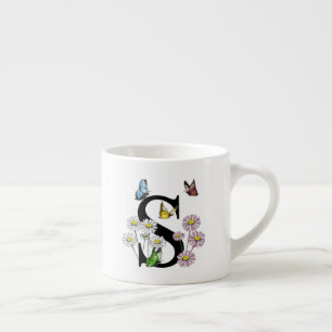 Xícara De Espresso Letra S Floral Borboleta Monograma Inicial
