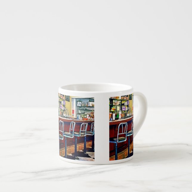 Xícara De Espresso Loja De Doces Com Fonte De Soda (Frente Esquerda)