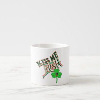 Xícara De Espresso Mikitiez rua verde-trevo irlandês.