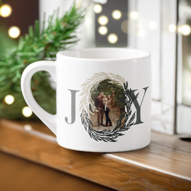 Xícara De Espresso Mínimo Elegante Joy Winter Garland Foto Wreath (Minimal Elegant Joy Winter Garland Photo Wreath Espresso Cup)