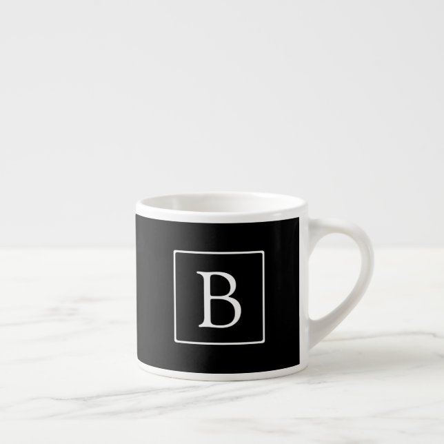 Xícara De Espresso Monograma Clássico Simples | Preto c/ Texto Branco (Direita)