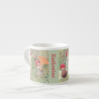 Xícara De Espresso Mushroom Fairytale Elsa Beskow Mug personalizado
