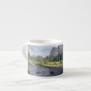 Xícara De Espresso NA, EUA, Califórnia, Yosemite NP, Vista do vale