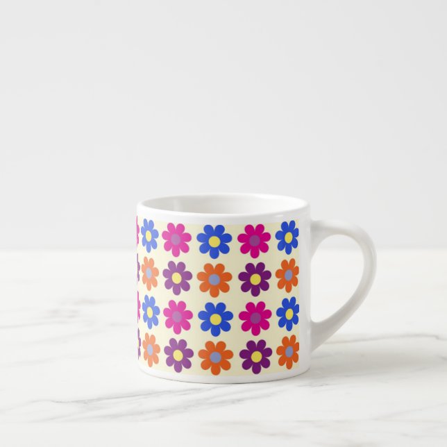 Xícara De Espresso Padrão de Flor de Centavo Retro Fofo (Direita)
