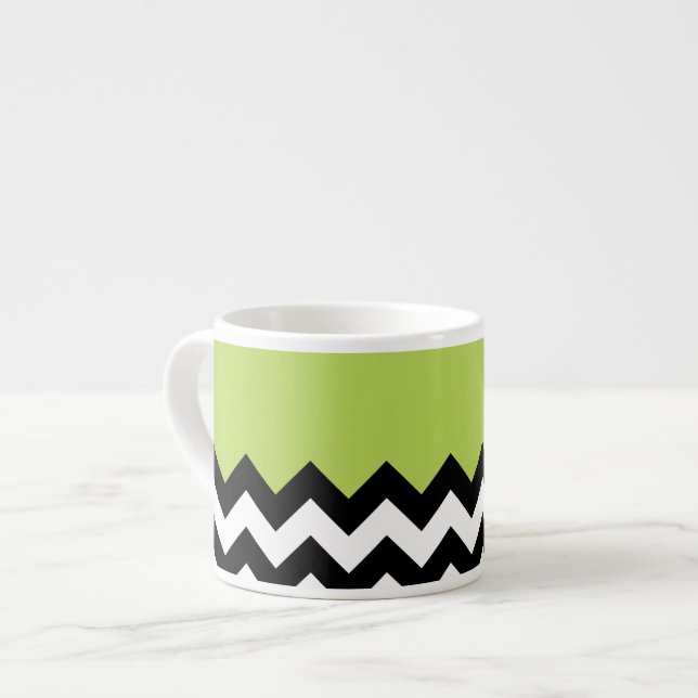 Xícara De Espresso Padrão de ziguezague preto e branco, Chevron, verd (Frente Esquerda)