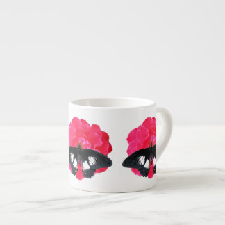 Xícara De Espresso Rosa e Swallowtail