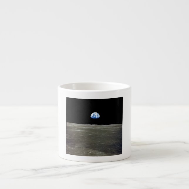 Xícara De Espresso Terra da Lua no Espaço Negro: Nascer da Terra (Frente)