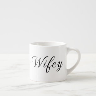 Xícara De Espresso Wifey Modern Black Script White Womens
