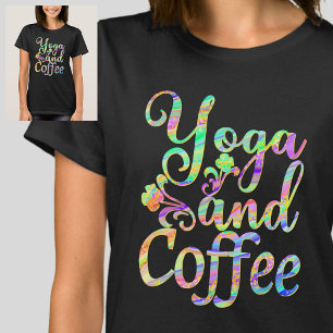 Yoga e Pastel de Café marmoreados em T-Shirt Preto