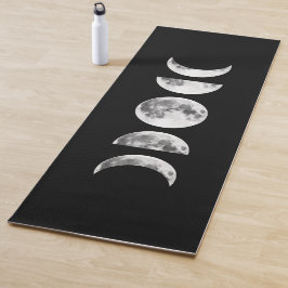 Yoga Fases da Lua em um tapete preto de ioga