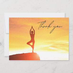 Yoga Women on Sunset Background Cartões de agradec