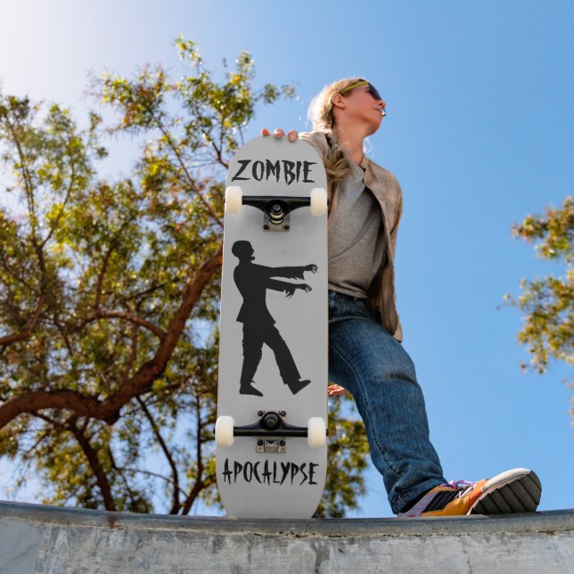ZOMBIE APOCALYPSE FUNNY Convés de skate (Ao ar livre 1)